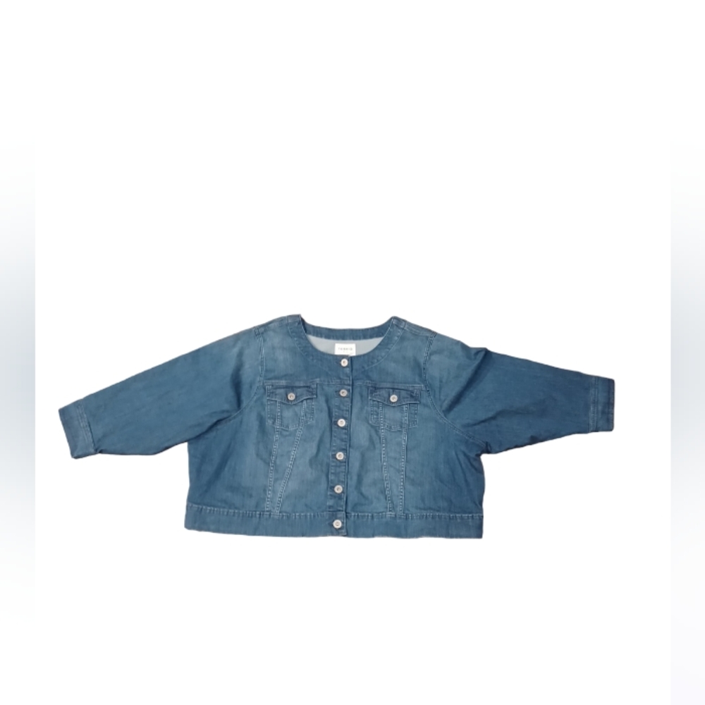 torrid  denim women  jacket long sleeve button pockents color blue